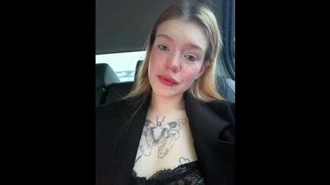 Media: honey___hot Stripchat 2024-11-08 12:40:00