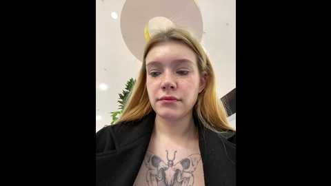 Media: honey___hot Stripchat 2024-11-08 17:47:00