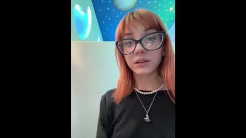Media: lexy__foxy Stripchat 2024-11-08 17:04:00