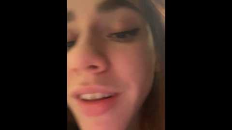 Media: lily__belle Stripchat 2024-11-08 18:02:00