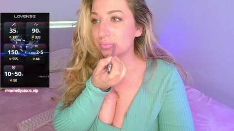 Media: miamellycious Stripchat 2024-11-08 02:21:00