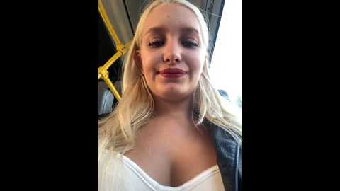 Media: milkyy_wway Stripchat 2024-11-08 07:11:00