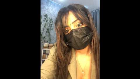 Media: monalisadon018 Stripchat 2024-11-08 17:23:00