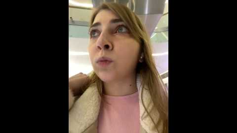 Media: sunny___bunny Stripchat 2024-11-08 13:12:00