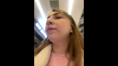 Media: sunny___bunny Stripchat 2024-11-08 15:40:00