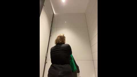 Media: suziemurray Stripchat 2024-11-08 09:28:00