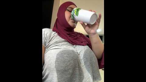 Media: sweetmuslim01 Stripchat 2024-11-08 02:22:00
