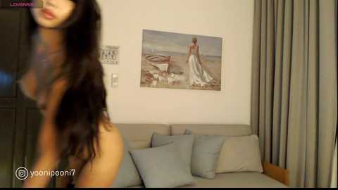 Media: yoonipooni Stripchat 2024-11-08 15:05:00