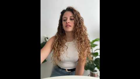 Media: alana15 Stripchat 2024-11-09 21:12:00