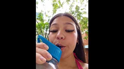 Media: alyshanon18 Stripchat 2024-11-09 19:35:00