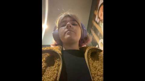 Media: baby__naughty Stripchat 2024-11-09 14:16:00