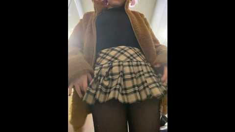 Media: baby__naughty Stripchat 2024-11-09 15:25:00