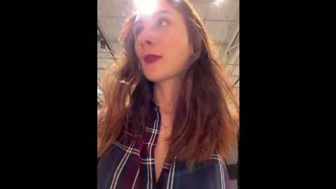 Media: dina_tease Stripchat 2024-11-09 10:18:00