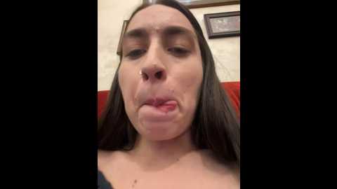 Media: holly_play Stripchat 2024-11-09 13:21:00