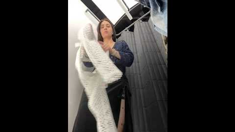 Media: holly_play Stripchat 2024-11-09 14:57:00