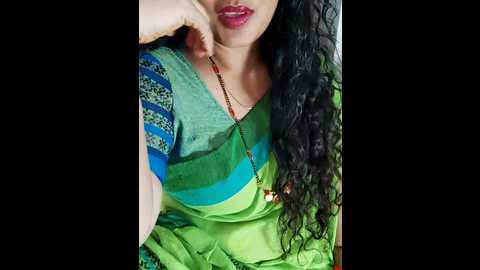 Media: indian_desi_wife Stripchat 2024-11-09 07:06:00
