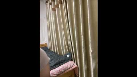 Media: miaomiaomimimi Stripchat 2024-11-09 14:26:00