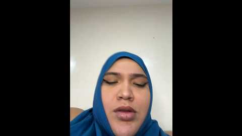 Media: sweetmuslim01 Stripchat 2024-11-09 02:59:00