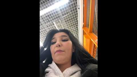 Media: tisha_busty Stripchat 2024-11-09 13:33:00