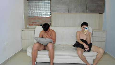 Media: wet_dreammm22 Stripchat 2024-11-09 02:14:00