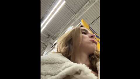 Media: _angelari_ Stripchat 2024-11-10 21:28:00