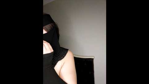 Media: _arab_milf_ Stripchat 2024-11-10 19:59:00