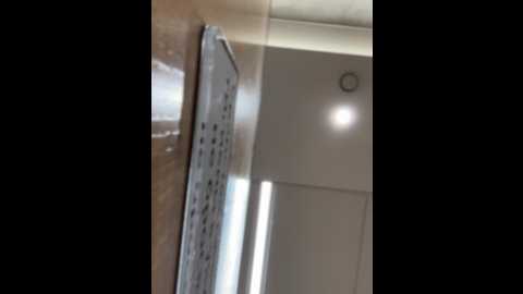 Media: angelinateller Stripchat 2024-11-10 05:31:00