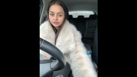 Media: angelinateller Stripchat 2024-11-10 06:42:00