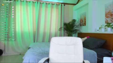 Media: emma_beverly Stripchat 2024-11-10 04:43:00