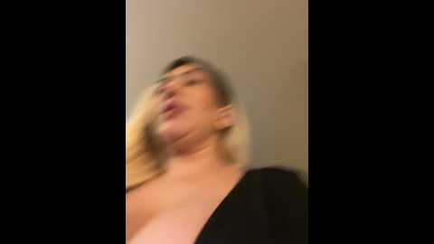 Media: littlemisseeve Stripchat 2024-11-10 00:24:00