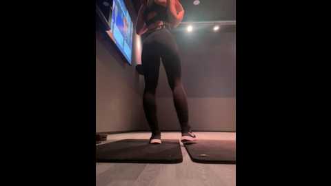 Media: lola_tentatiion Stripchat 2024-11-10 11:23:00