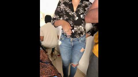 Media: miss__malaika Stripchat 2024-11-10 13:29:00