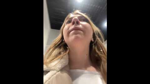 Media: sunny___bunny Stripchat 2024-11-10 12:00:00