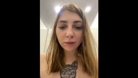 Media: sunny___bunny Stripchat 2024-11-10 15:21:00