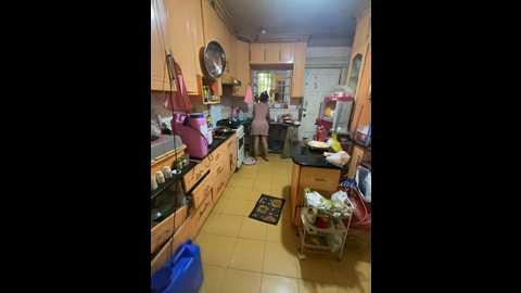 Media: sweetieme Stripchat 2024-11-10 04:22:00
