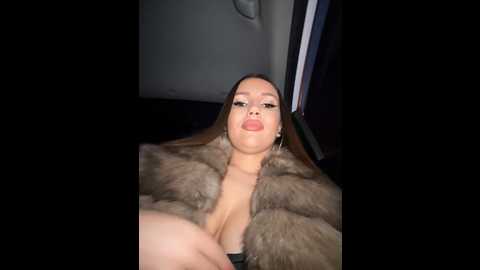 Media: syka0001 Stripchat 2024-11-10 14:14:00