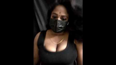 Media: tamil_kaamakanni Stripchat 2024-11-10 13:45:00