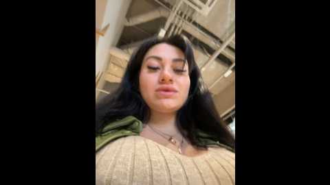 Media: wet__bunny Stripchat 2024-11-10 10:03:00