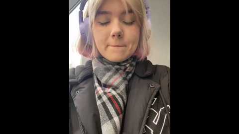 Media: baby__naughty Stripchat 2024-11-11 11:05:00