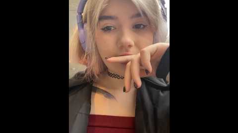 Media: baby__naughty Stripchat 2024-11-11 11:35:00