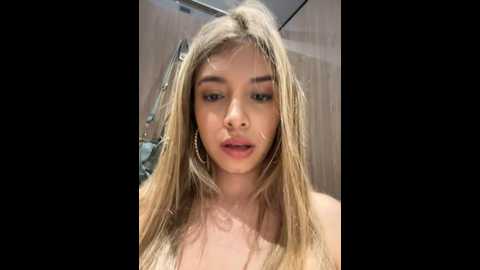 Media: carolina__star Stripchat 2024-11-11 01:50:00
