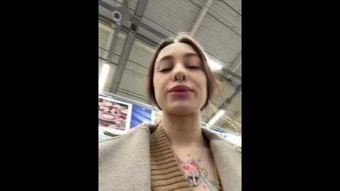 Media: cherry____pie Stripchat 2024-11-11 20:05:00