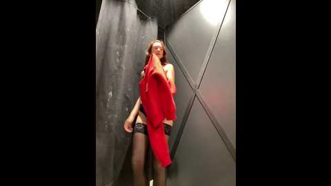 Media: dina_tease Stripchat 2024-11-11 11:22:00