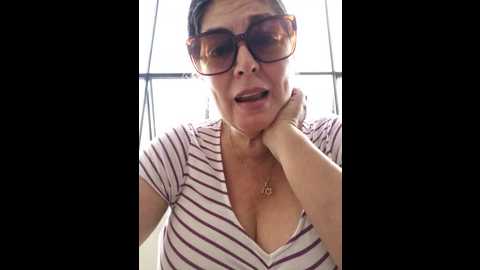 Media: emma_tour Stripchat 2024-11-11 15:33:00