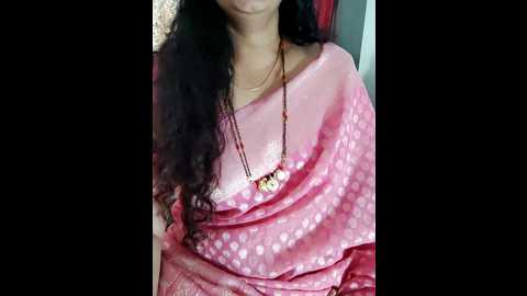 Media: indian_desi_wife Stripchat 2024-11-11 04:01:00