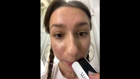 Media: lia__love Stripchat 2024-11-11 14:05:00