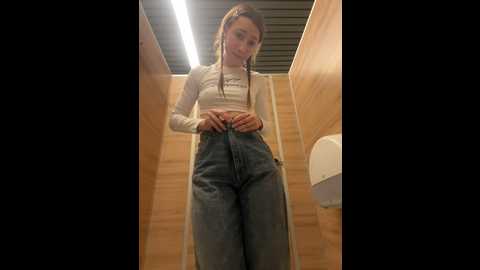 Media: lia__love Stripchat 2024-11-11 16:14:00