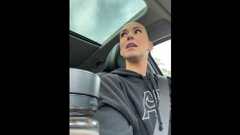 Media: lola_tentatiion Stripchat 2024-11-11 10:14:00