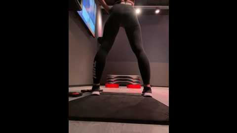 Media: lola_tentatiion Stripchat 2024-11-11 11:15:00