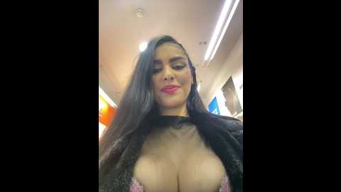 Media: maddy_rouse_ Stripchat 2024-11-11 21:25:00